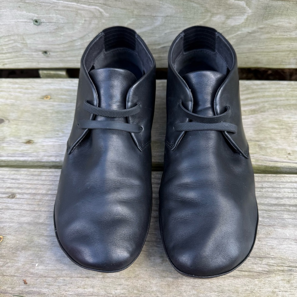 Camper Right Leather Ankle Booties Black Rubber Outsole EU 39 US 8.5 Flexible - Picture 3 of 16